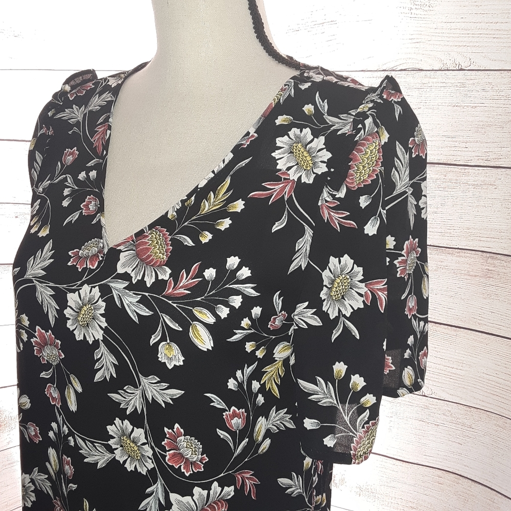 Loft Outlet Black Floral Top